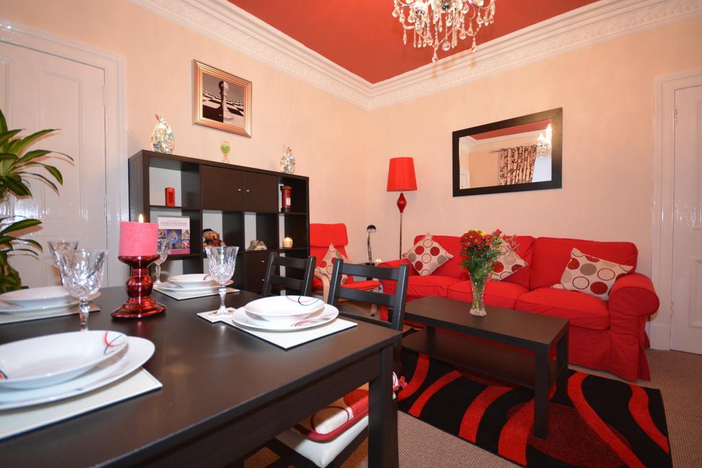 Wallace Apartment Stirling Rum bild