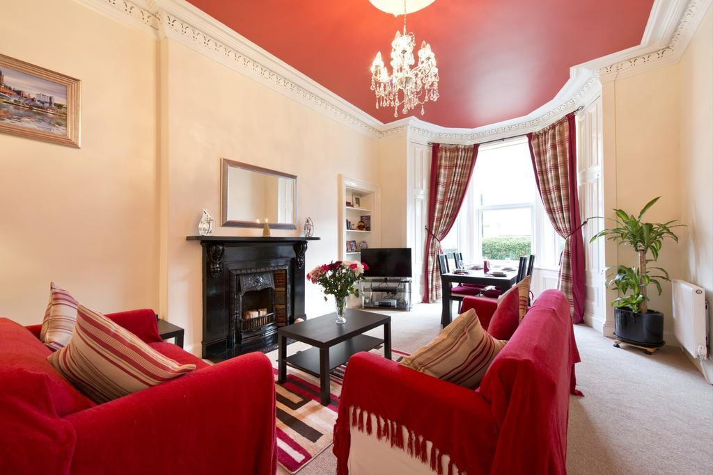 Wallace Apartment Stirling Rum bild